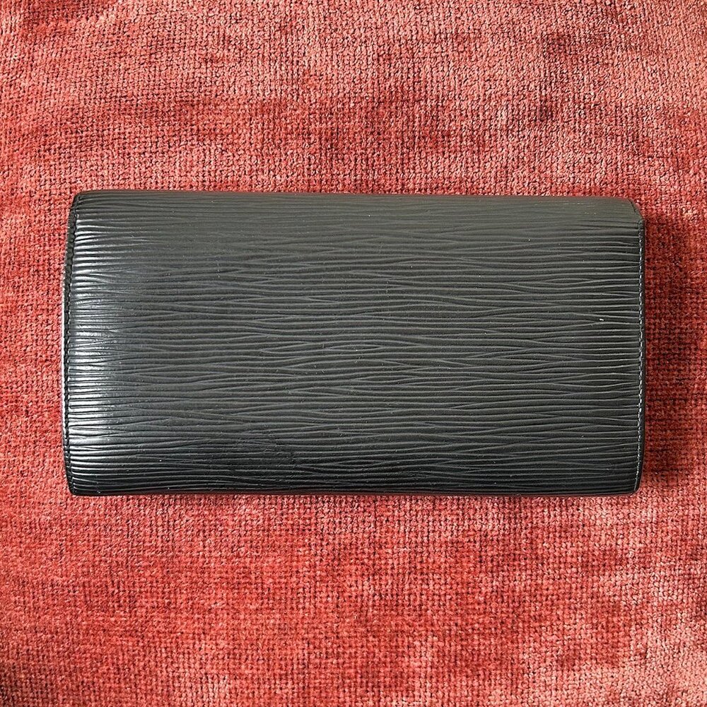LOUIS VUITTON Epi Leather Wallet Black - Picture 3 of 9